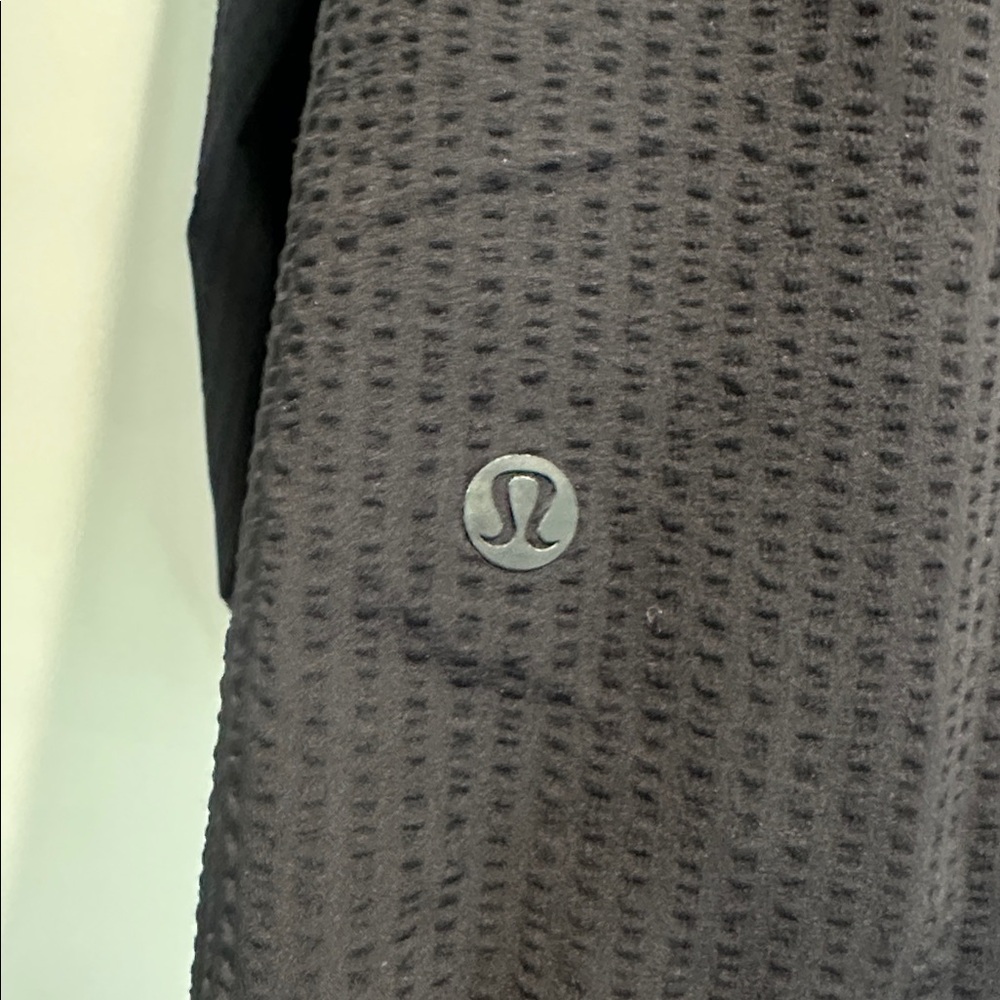 Lululemon Lightweight Half-Zip Pullover Sweatshir… - image 5